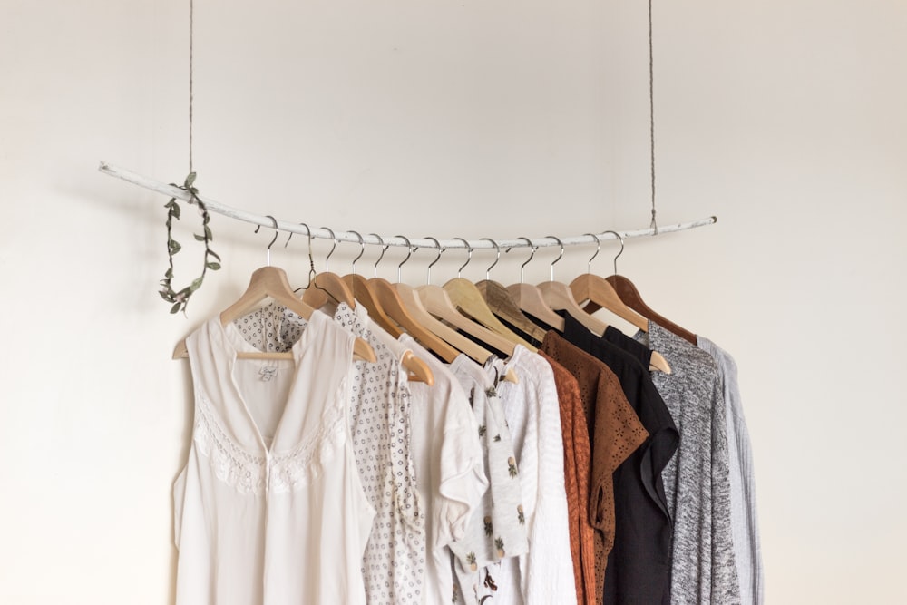 Choosing Fabrics and Colours That Shine Under the Lights